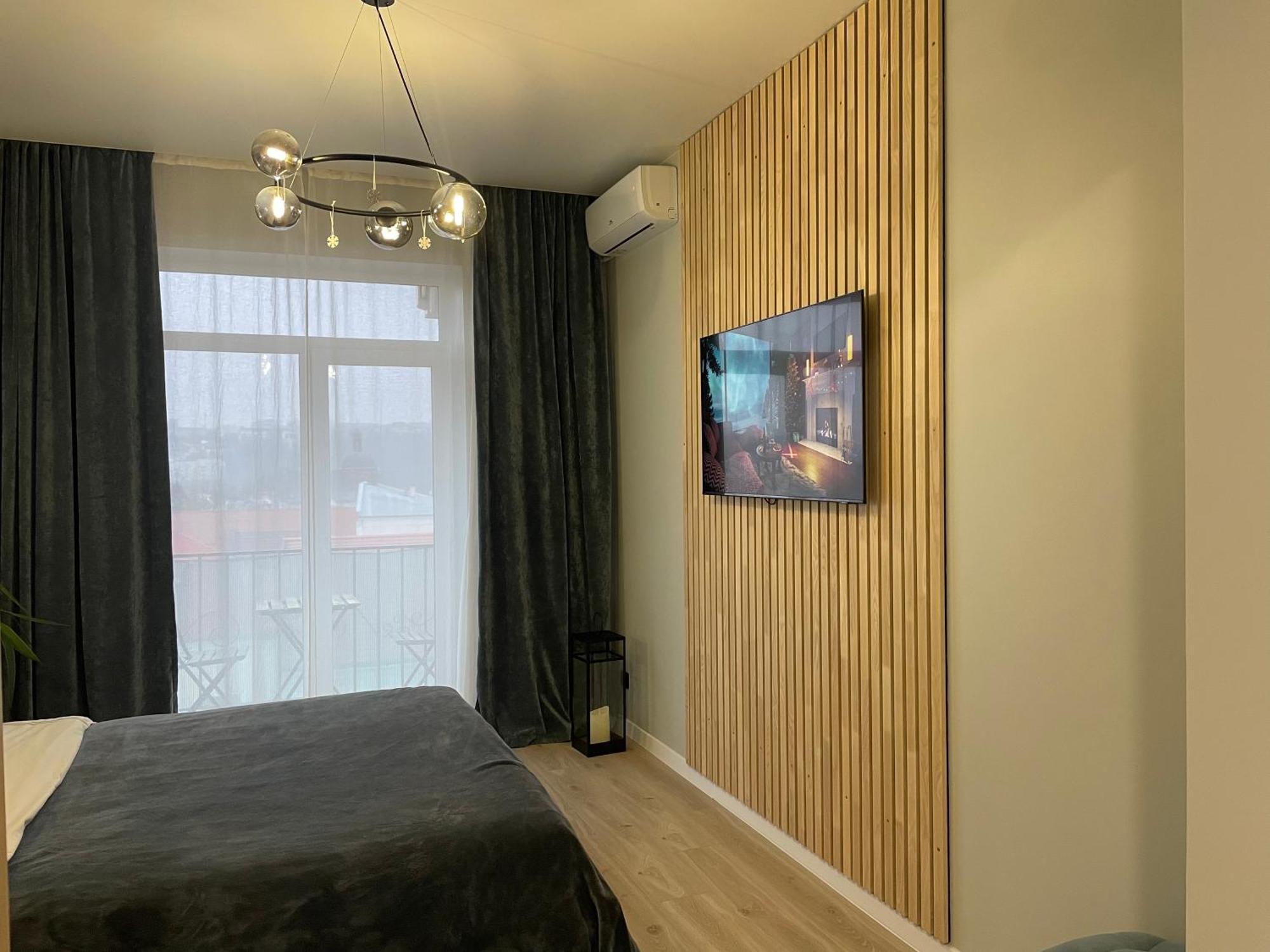 «Гори́Ще На Площі Польський Ринок» Apartment คาเมียเนตส์-โปดิลสกี ภายนอก รูปภาพ