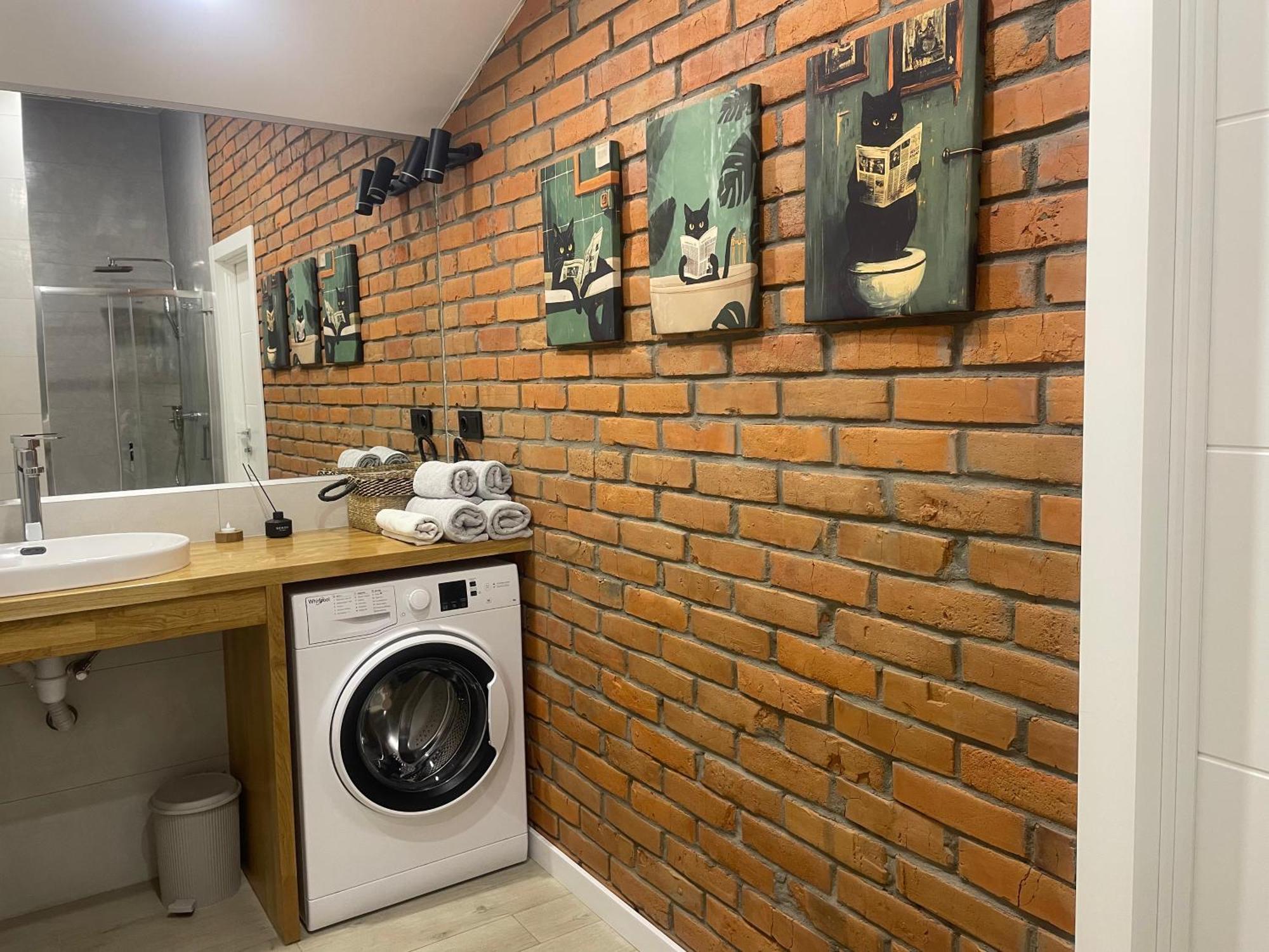 «Гори́Ще На Площі Польський Ринок» Apartment คาเมียเนตส์-โปดิลสกี ภายนอก รูปภาพ